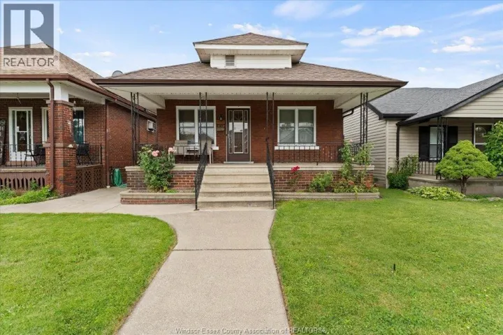 1663 ELSMERE, Windsor, Ontario N8X4H5