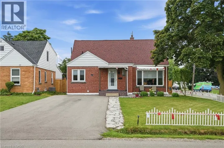 29 SECOND Street N, Stoney Creek, Ontario L8G1Y8