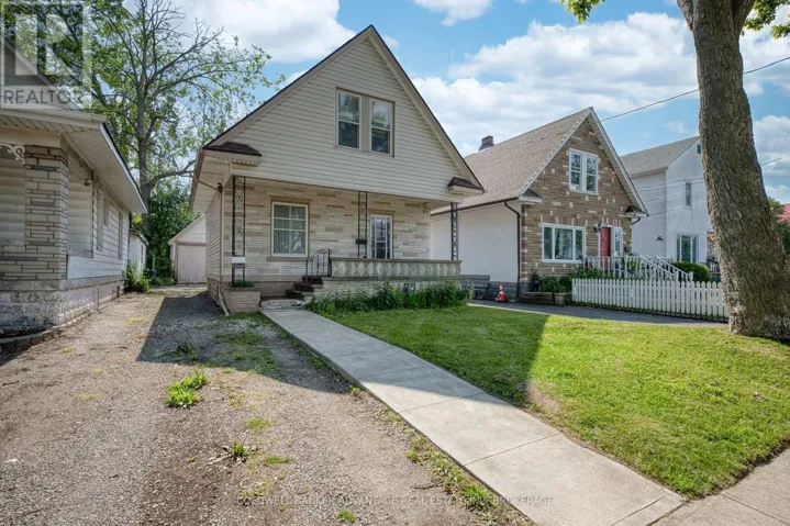 48 EMPIRE STREET, Welland (Lincoln/Crowland), Ontario L3B2L4
