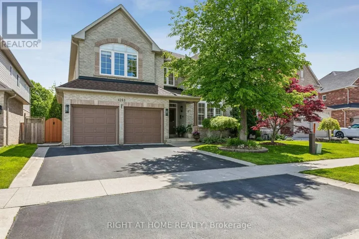4263 COUPLES CRESCENT, Burlington (Rose), Ontario L7M4Z2
