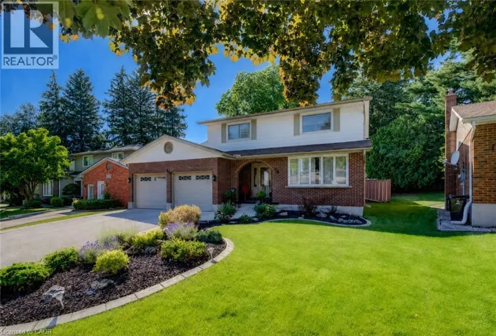 54 STONEGATE Drive, Kitchener, Ontario N2A2Z1