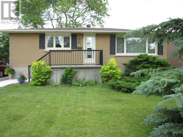 50 CAMPBELL CRESCENT, Kingston (Central City West), Ontario K7M1Z5