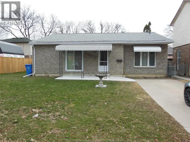 1262 COTTAGE, Windsor, Ontario N9H1Y8