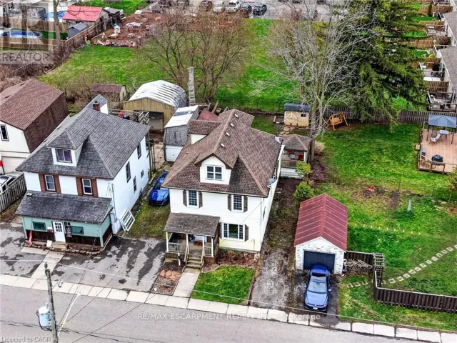 122 SOUTH CAYUGA STREET W, Haldimand (Dunnville), Ontario N1A1P5
