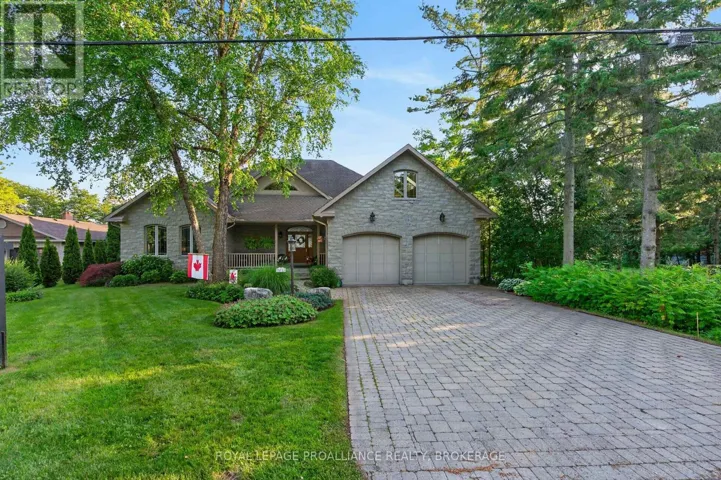 178 NICHOLSON POINT ROAD, Loyalist (Lennox and Addington - South), Ontario K0H1G0