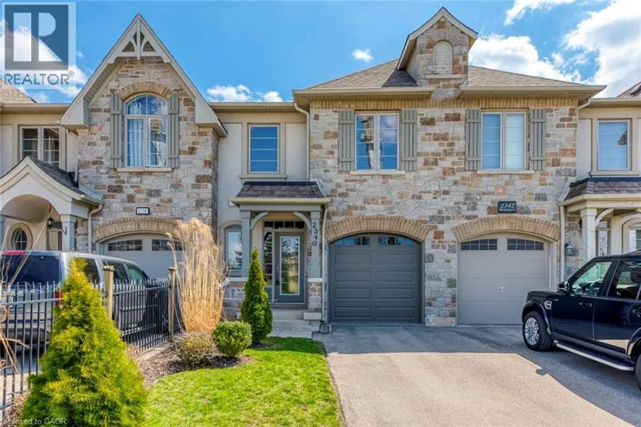 2340 WHISTLING SPRINGS Crescent, Oakville, Ontario L6M0C3