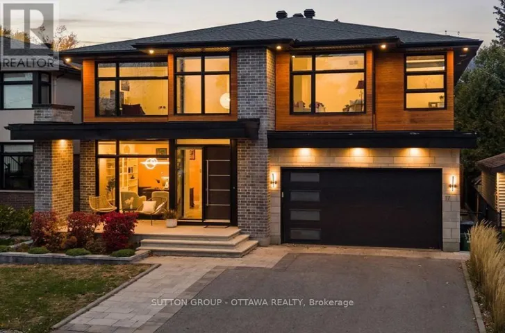 B - 17 LOTTA AVENUE, Ottawa, Ontario K2G2A9