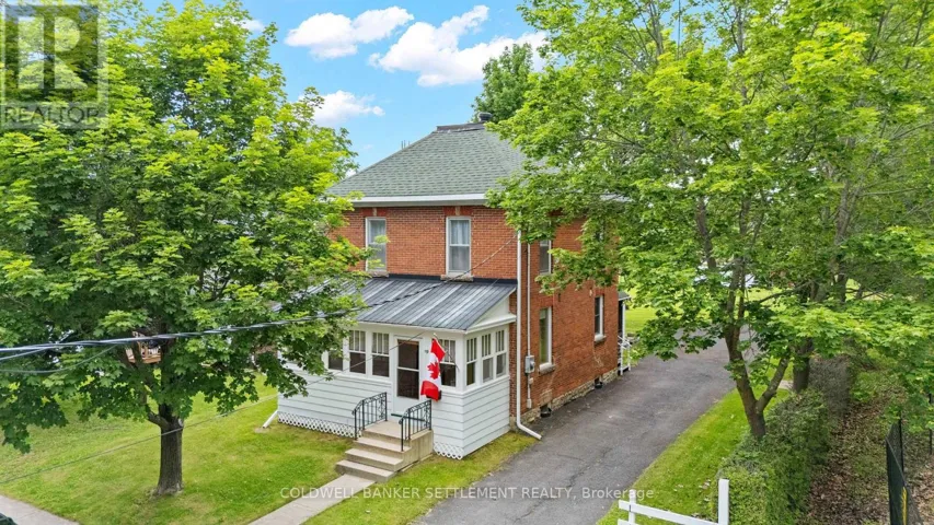119 DRUMMOND STREET E, Perth, Ontario K7H1H2