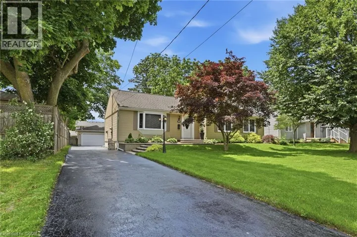 101 VICTORIA Street, Waterdown, Ontario L9H2C1