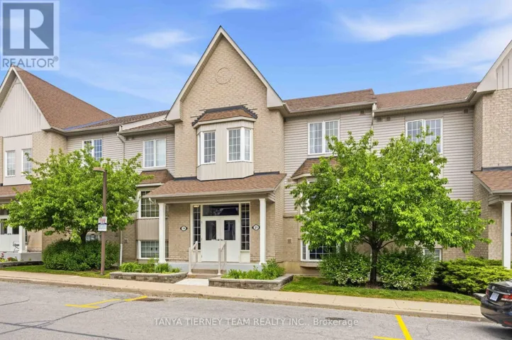 2 - 21 PETRA WAY, Whitby (Pringle Creek), Ontario L1R0A6