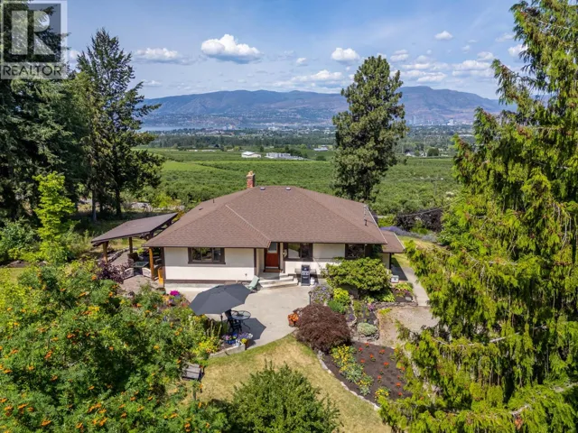 3885 Spiers Road, Kelowna, British Columbia V1W4B2