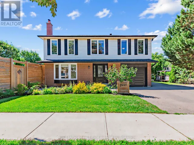 2441 WINTHROP CRESCENT, Mississauga (Sheridan), Ontario L5K2A8
