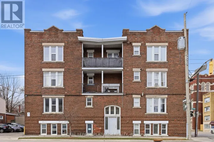 7 - 120 SHERMAN AVENUE S, Hamilton (St. Clair), Ontario L8M2P9