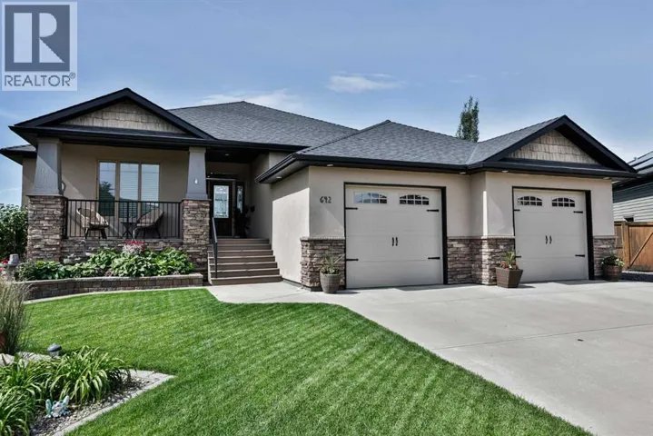 642 Canyonview Landing W, Lethbridge, Alberta T1K5R9