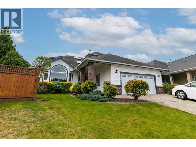 19660 CEDAR LANE, Pitt Meadows, British Columbia V3Y2E4