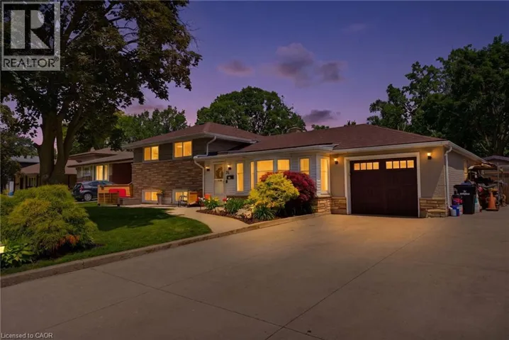 29 WOODLAND Drive, Cambridge, Ontario N1R2X7