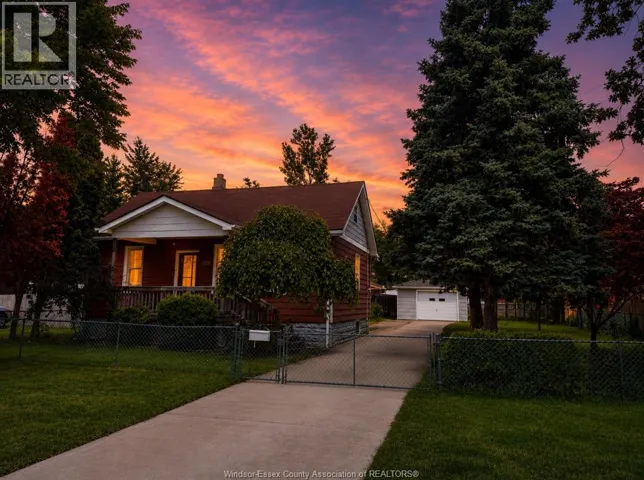 1430 ALBERT, Windsor, Ontario N8Y3P9