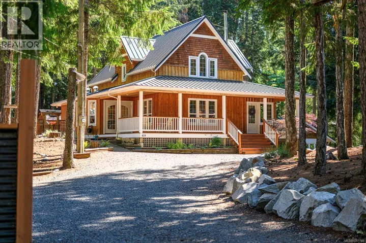 829 Lazo Rd, Comox, British Columbia V9M3V9