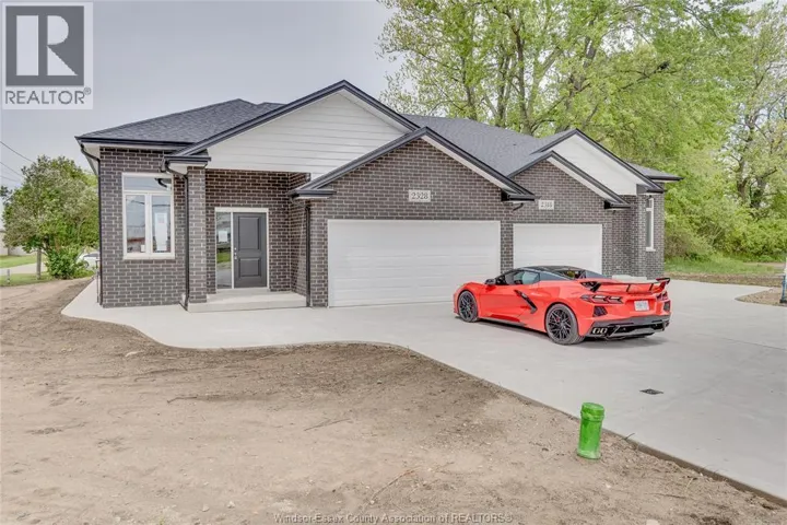 130 ANGELO AVENUE, LaSalle, Ontario N9J0E5