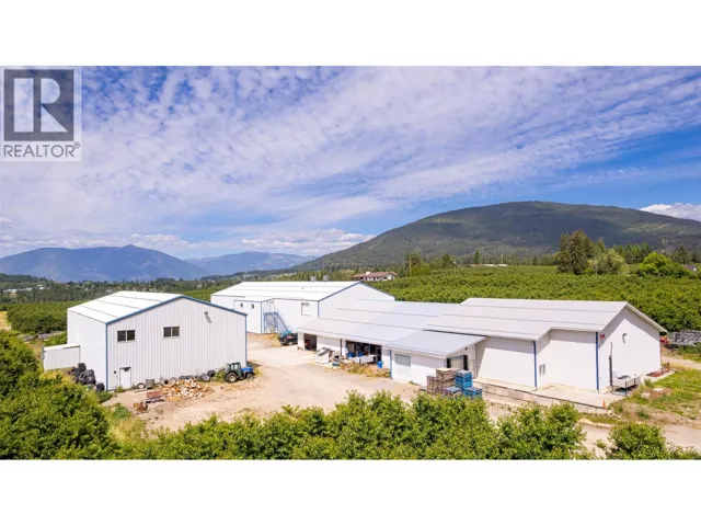 4733 Canyon-Lister Road, Canyon, British Columbia V0B1C1