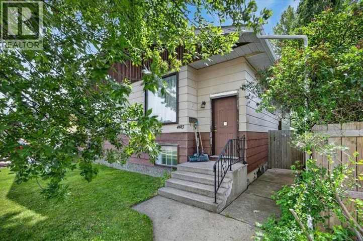4823 49 Street, Olds, Alberta T4H1A5