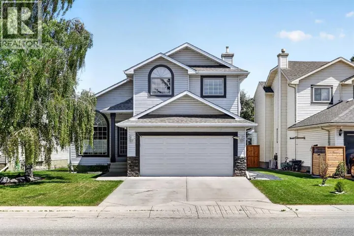 72 Douglas Park Boulevard SE, Calgary, Alberta T2Z2K9