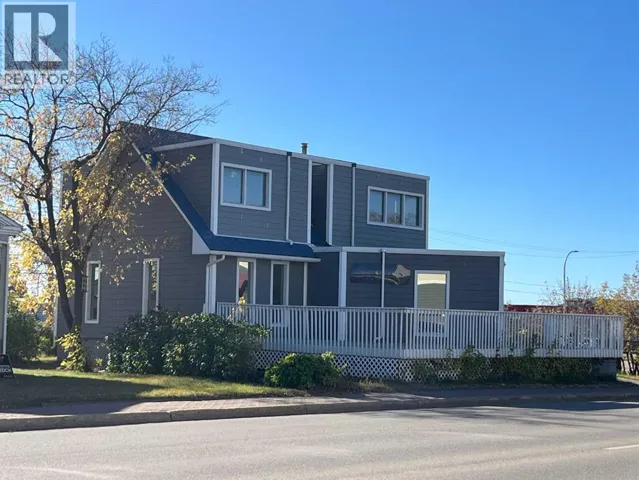 9731 100 Avenue, Grande Prairie, Alberta T8V0T5