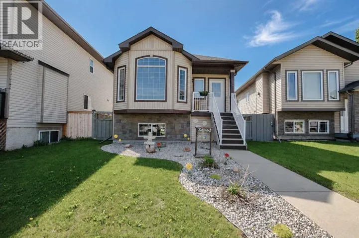 11293 76 Avenue, Grande Prairie, Alberta T8W0G3