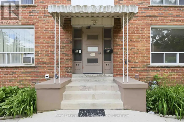 3 - 58 LEDUC DRIVE, Toronto (Rexdale-Kipling), Ontario M9W2A9