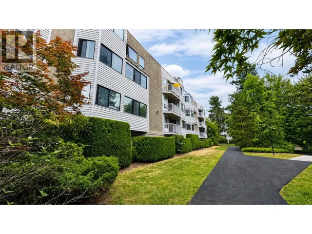 314 9584 MANCHESTER DRIVE, Burnaby, British Columbia V3N4R1