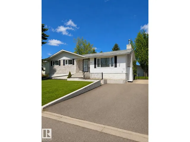 4711 Lakeshore Dr., Bonnyville Town, Alberta T9N1P3