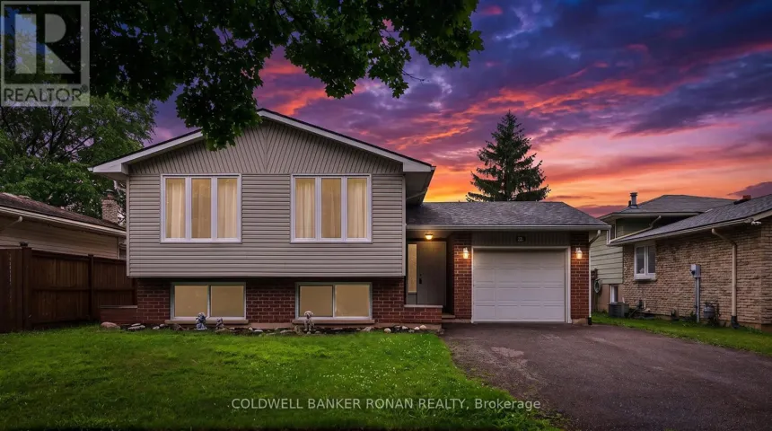22 ROEHAMPTON AVENUE, St. Catharines (Carlton/Bunting), Ontario L2M7R7