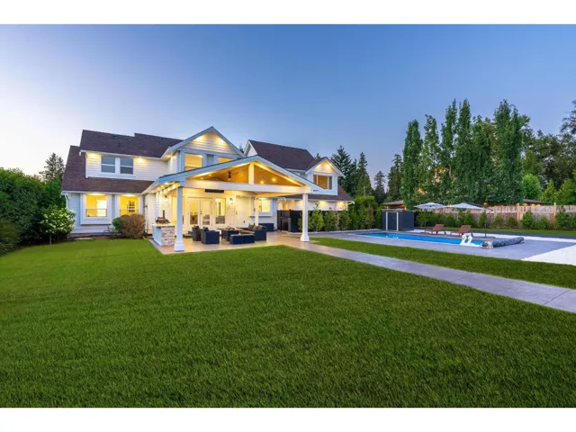 22872 76A AVENUE, Langley, British Columbia V1M2J5