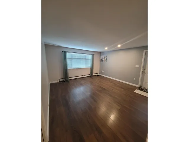 lower 20504 95A STREET, Langley, British Columbia V1M1H5
