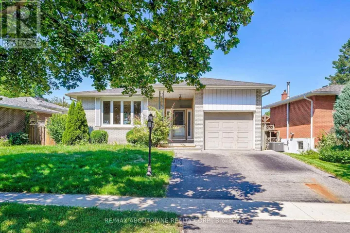 LOWER - 4395 LONGMOOR DRIVE, Burlington (Shoreacres), Ontario L7L1X8