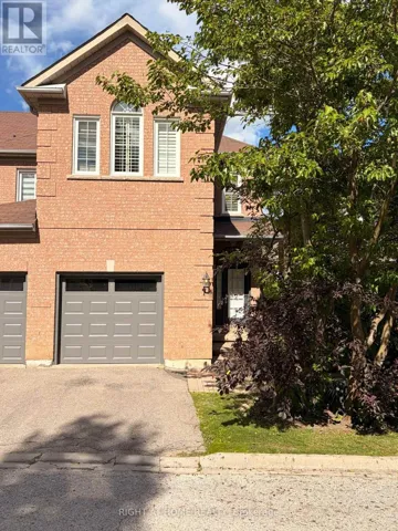 7 - 2 MARY GAPPER CRESCENT, Richmond Hill (North Richvale), Ontario L4C0J4