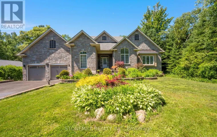 868 EASTDALE DRIVE, Wasaga Beach, Ontario L9Z2R2