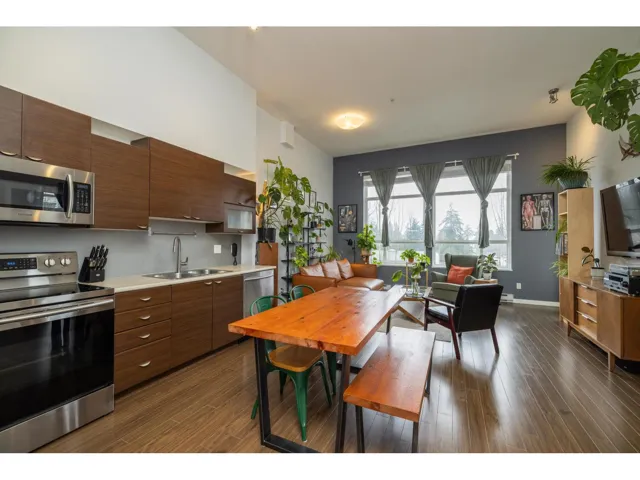 408 10788 139 STREET, Surrey, British Columbia V3T0A6