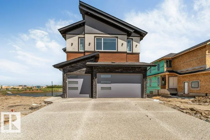 4904 17 AV SW, Edmonton, Alberta T6X3N1