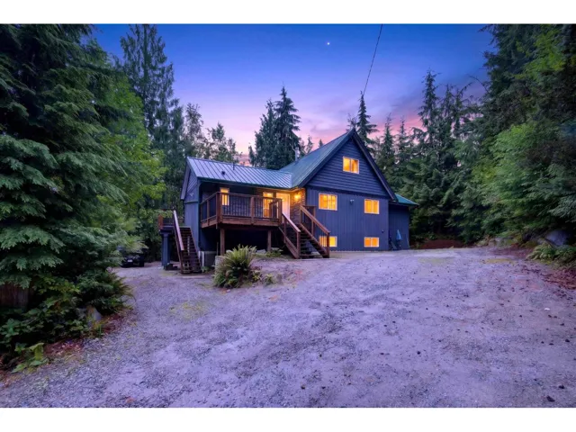 12271 POWELL STREET, Mission, British Columbia V4S1C1