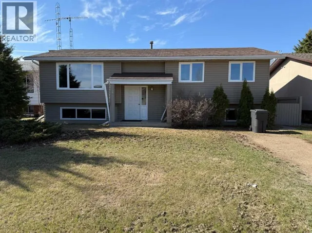 5417 52 Avenue, Mannville, Alberta T0B2W0