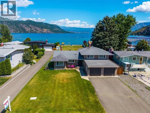 329 & 331 Lakeshore Drive, Chase, British Columbia V0E1M0