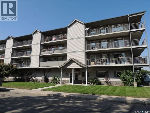 201 701 Henry STREET, Estevan, Saskatchewan S4A2B7