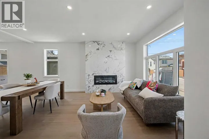 753 Centre Avenue NE, Calgary, Alberta T2E4B6