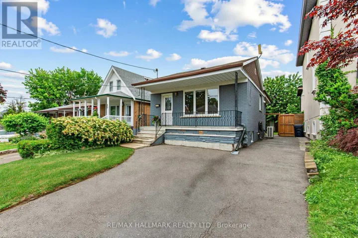66 HOLMSTEAD AVENUE, Toronto (O'Connor-Parkview), Ontario M4B1T2