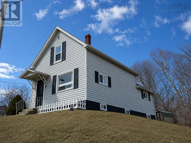 6 Chestnut Street, Trenton, Nova Scotia B0K1X0