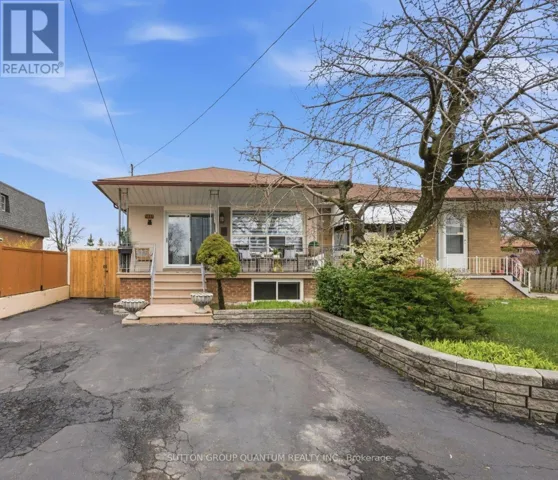 1257 ALEXANDRA AVENUE, Mississauga (Lakeview), Ontario L5E2A7