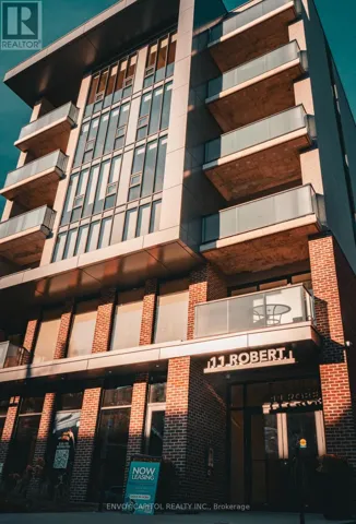 204 - 11 ROBERT STREET, Hamilton (Beasley), Ontario L8L2N8