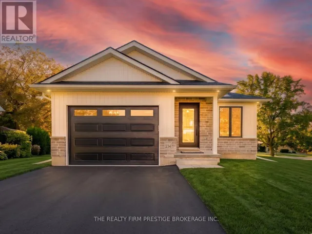 32 BROADWAY AVENUE, Chatham-Kent (Ridgetown), Ontario N0P2C0