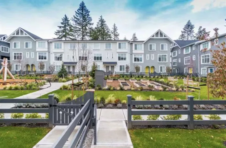 61 16678 25 AVE, Surrey, British Columbia V2Z0Z2